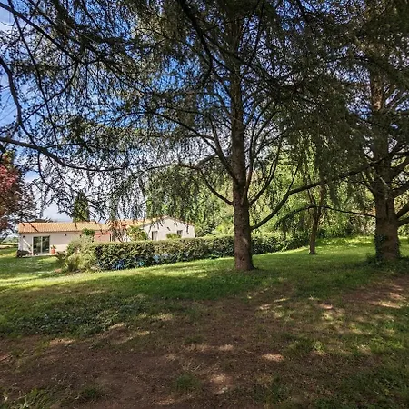 Villa Avec Piscine Et Terrain De Tennis